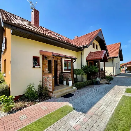Pokoje I Apartamenty Goscinne Asia Grzybowo  Exterior photo